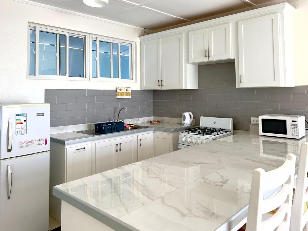 Nautilus Ocean Suites Бриджтаун Экстерьер фото