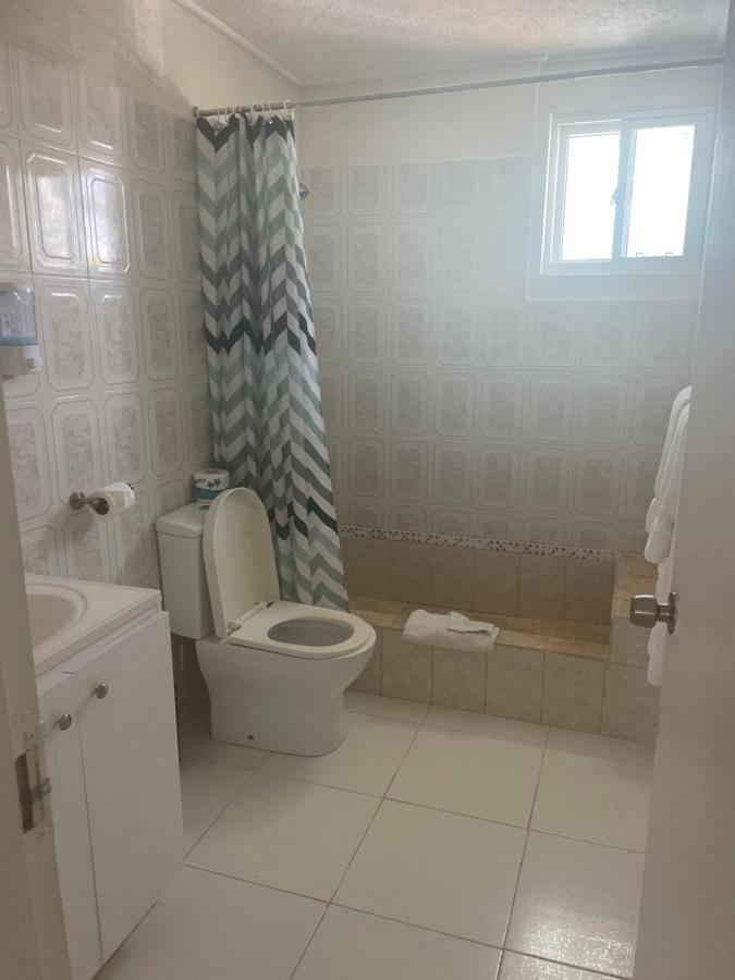 Nautilus Ocean Suites Бриджтаун Экстерьер фото